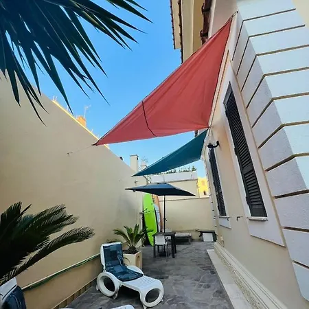 Apartment Surf House Lido di Ostia
